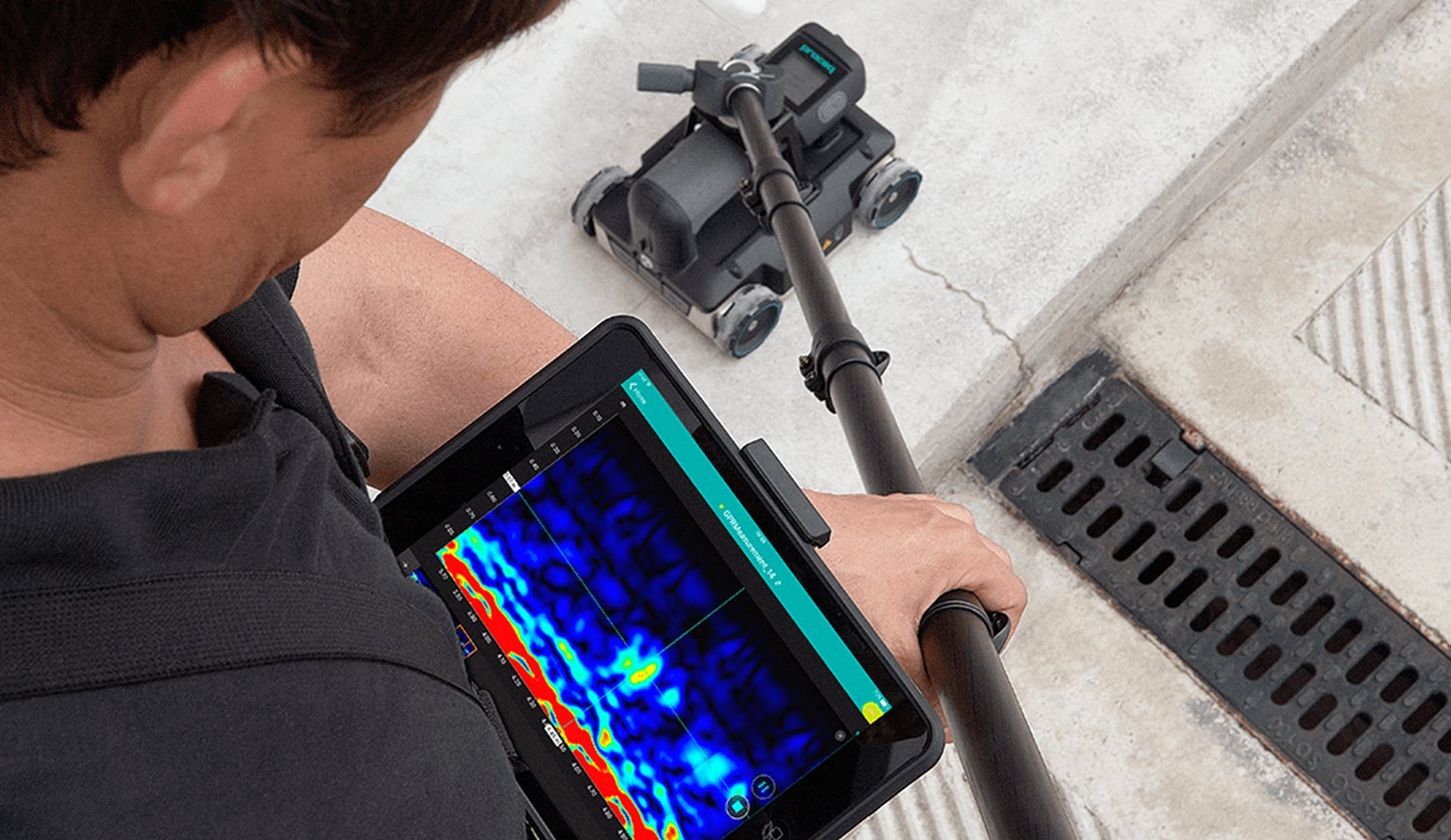 Proceq GPR in use